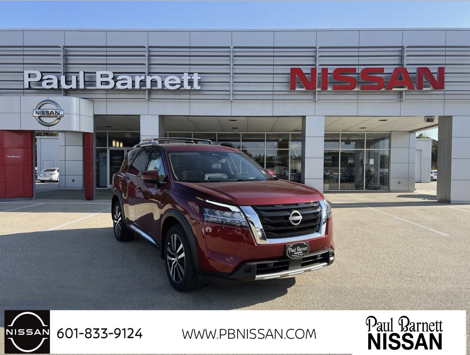 2024 Nissan Pathfinder Platinum 2WD Platinum