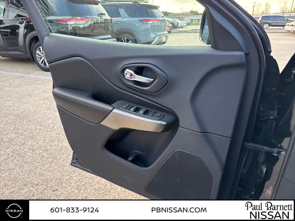 2020 Jeep Cherokee Latitude