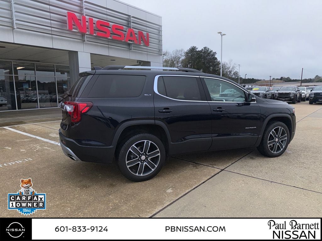 2022 GMC Acadia SLT
