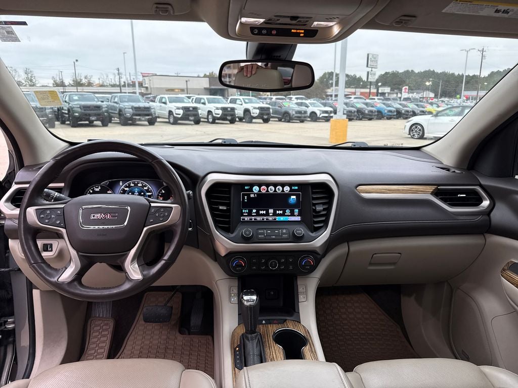 2019 GMC Acadia Denali