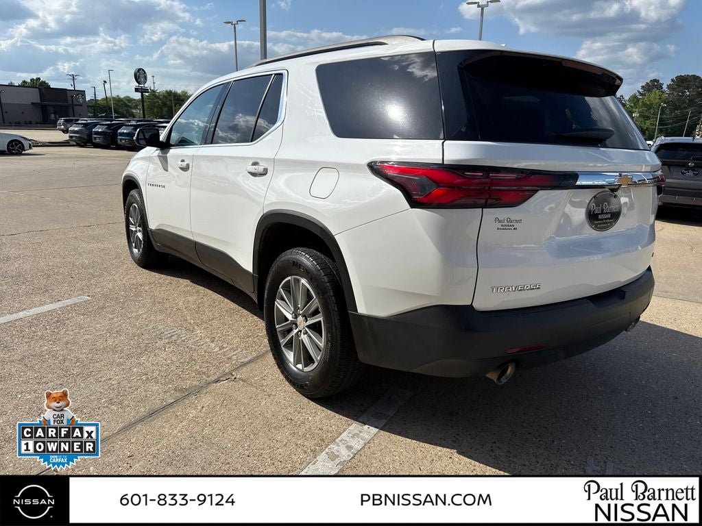 2023 Chevrolet Traverse LT Leather
