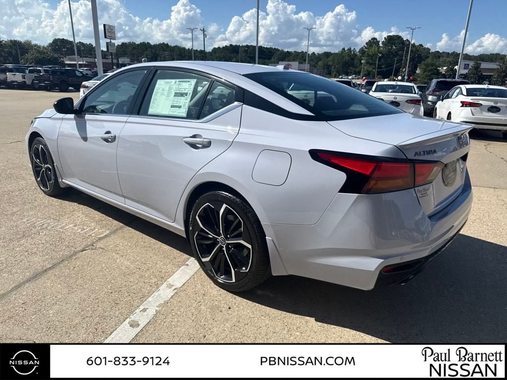 2025 Nissan Altima 2.5 SR