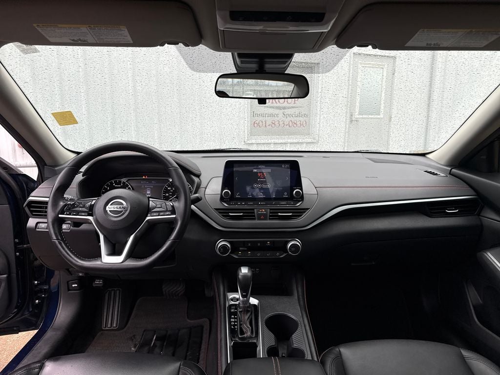 2021 Nissan Altima 2.5 SR