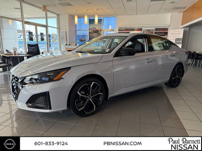 2025 Nissan Altima 2.5 SR