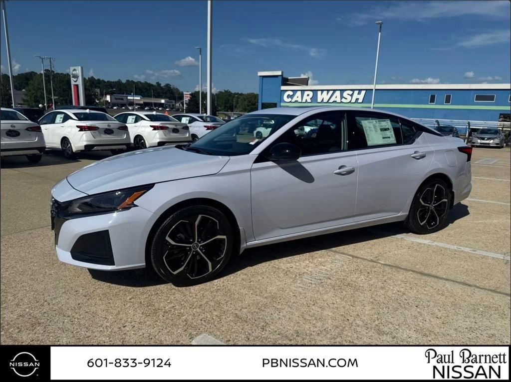 2025 Nissan Altima 2.5 SR