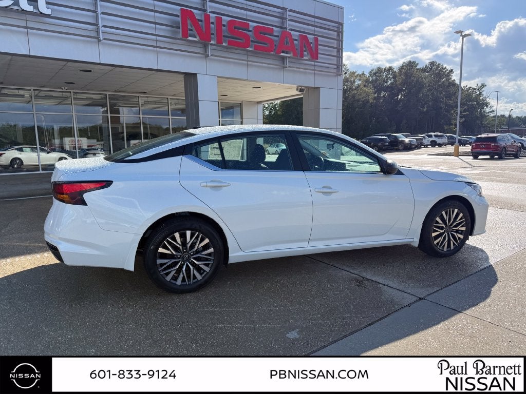 2026 Nissan Altima 2.5 SR