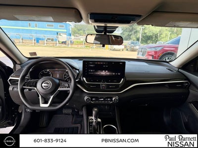 2025 Nissan Altima 2.5 SR