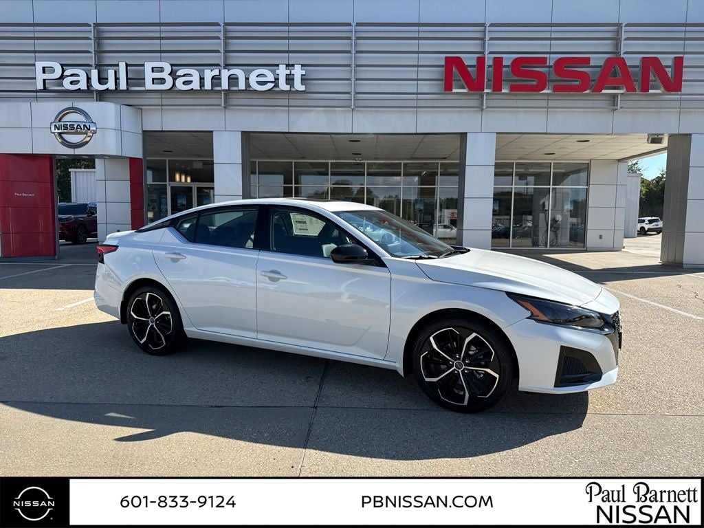 2025 Nissan Altima 2.5 SR