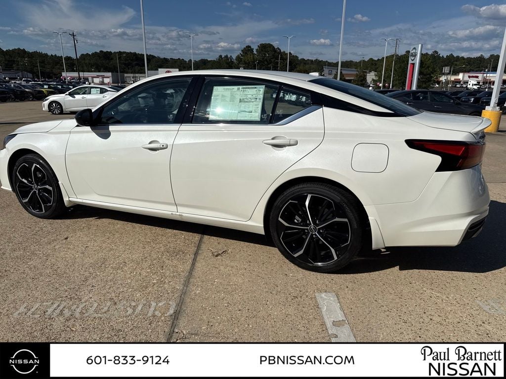 2025 Nissan Altima 2.5 SR