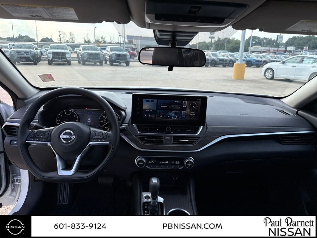 2025 Nissan Altima 2.5 SV