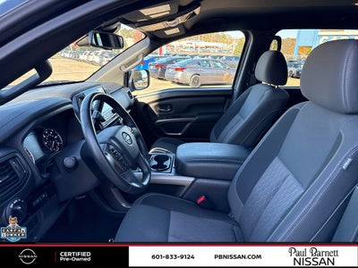 2024 Nissan Titan SV