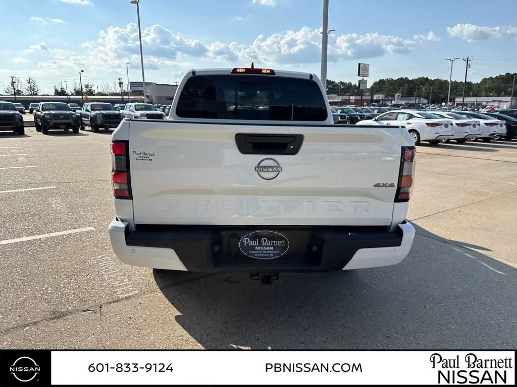 2025 Nissan Frontier SV