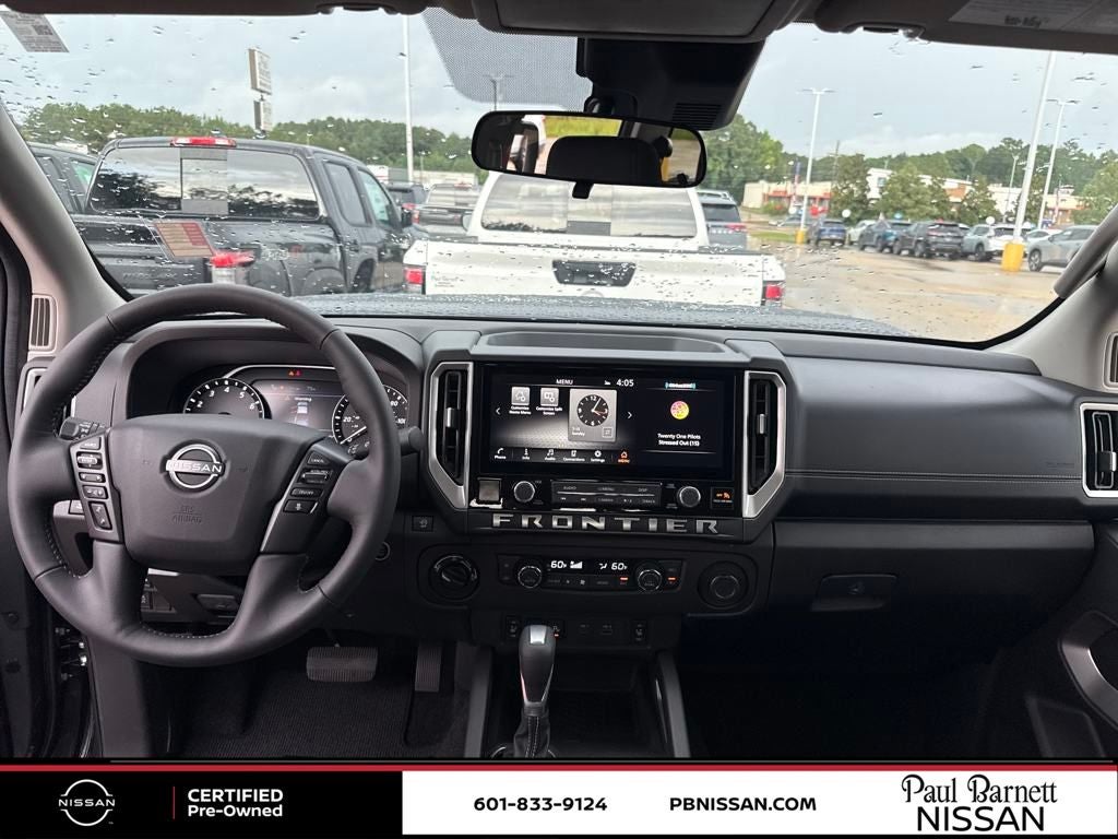 2025 Nissan Frontier SV