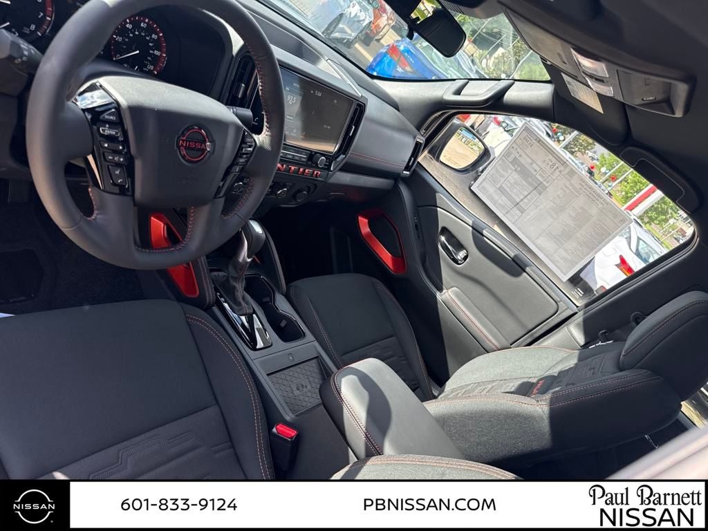 2025 Nissan Frontier PRO-4X