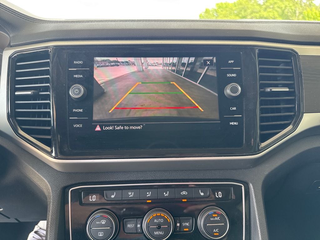 2023 Volkswagen Atlas 3.6L V6 SE w/Technology