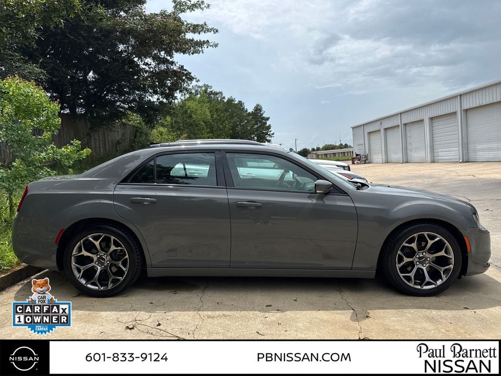 2018 Chrysler 300 S