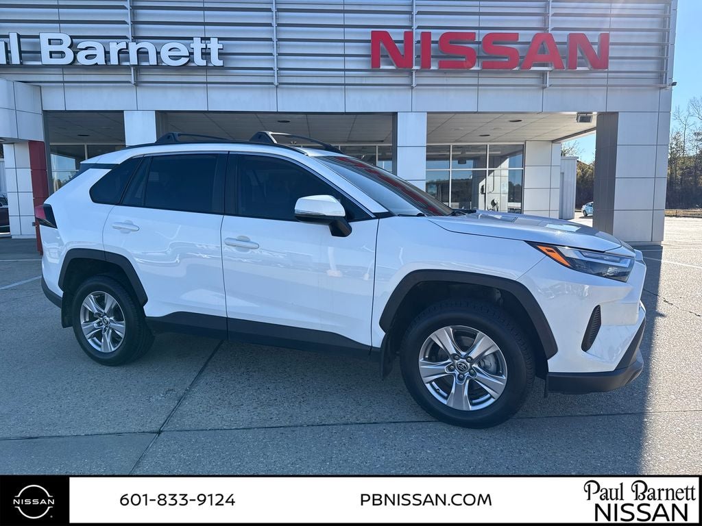 2023 Toyota RAV4 XLE