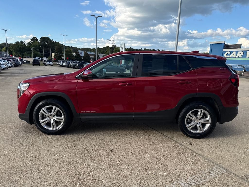 2022 GMC Terrain SLE