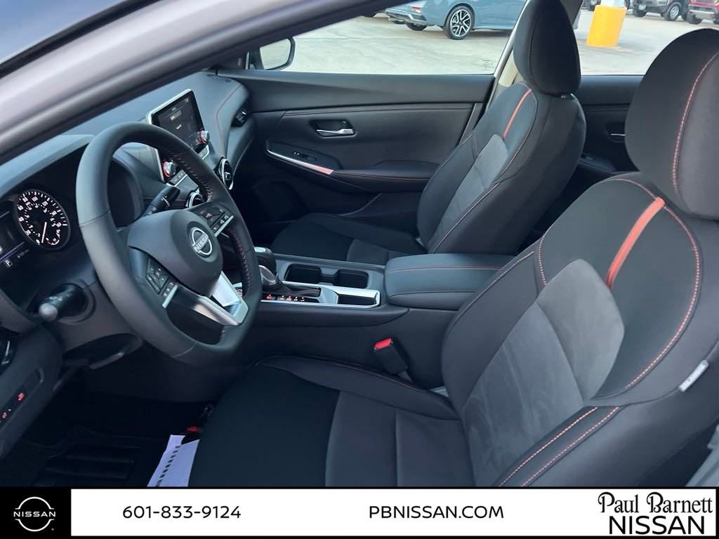 2025 Nissan Sentra SR