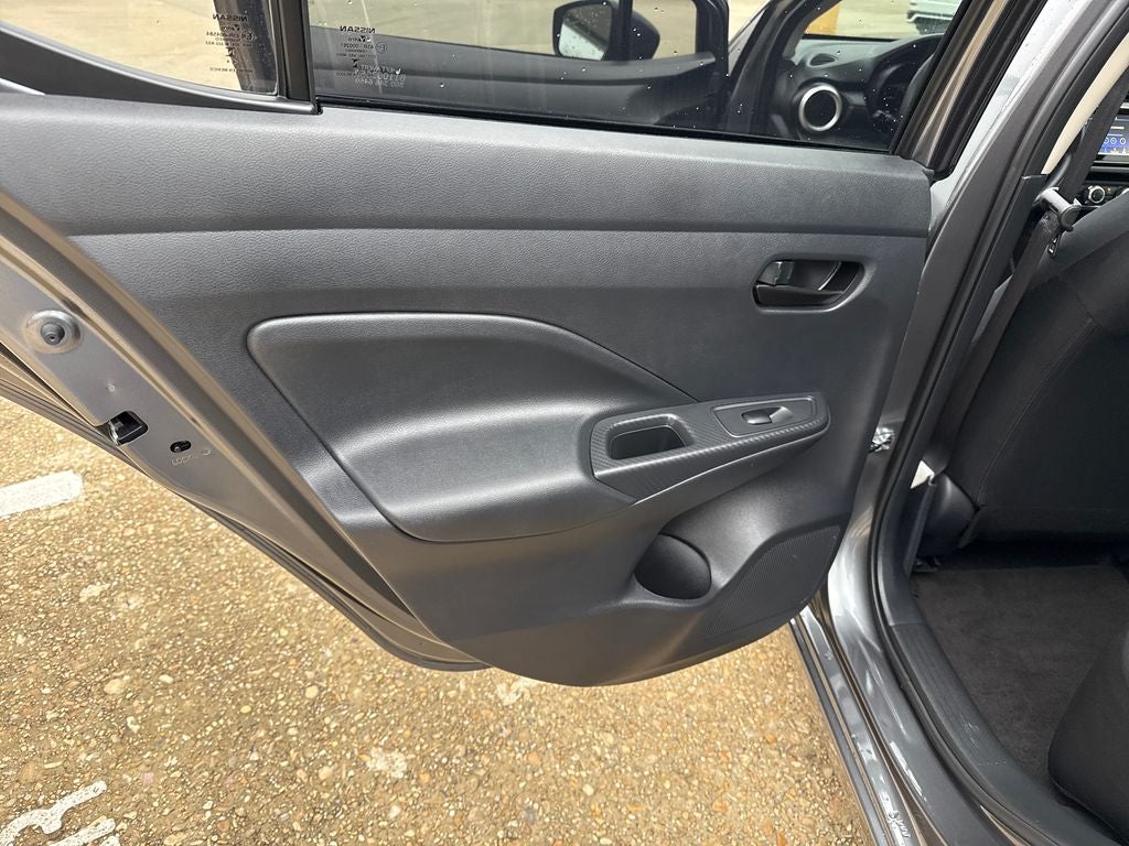 2024 Nissan Versa 1.6 S