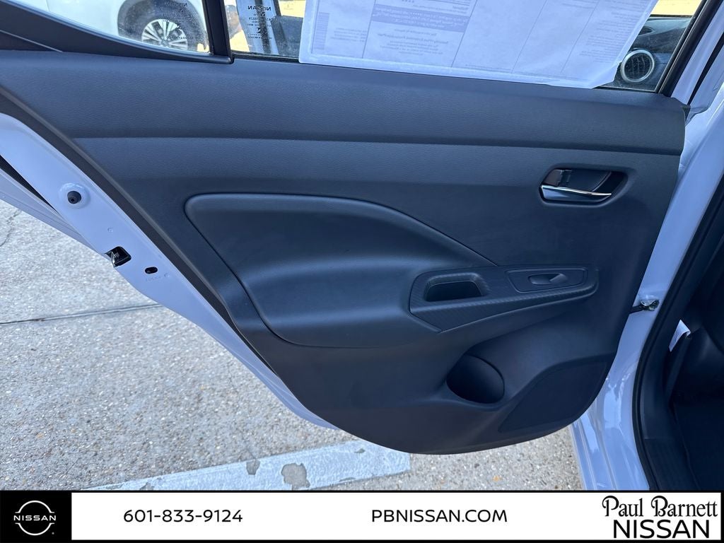 2025 Nissan Versa 1.6 SV