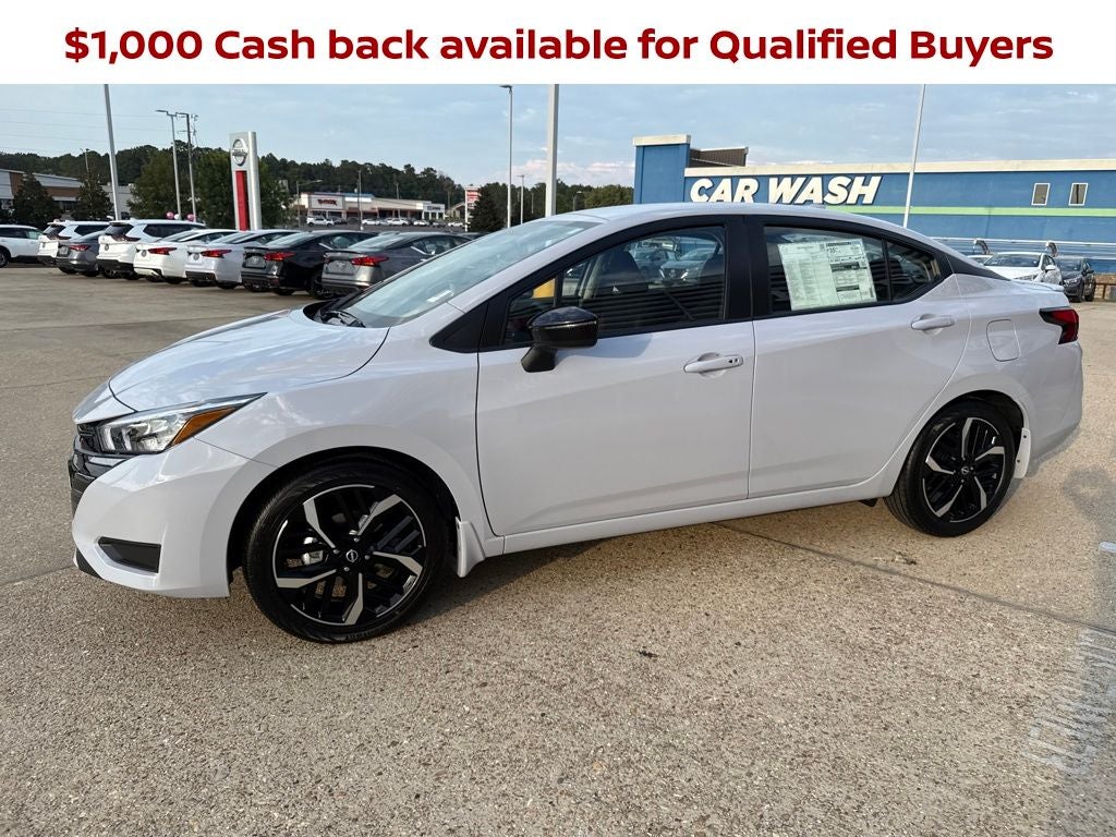 2025 Nissan Versa 1.6 SR