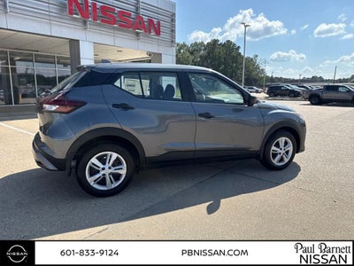 2025 Nissan Kicks Play S