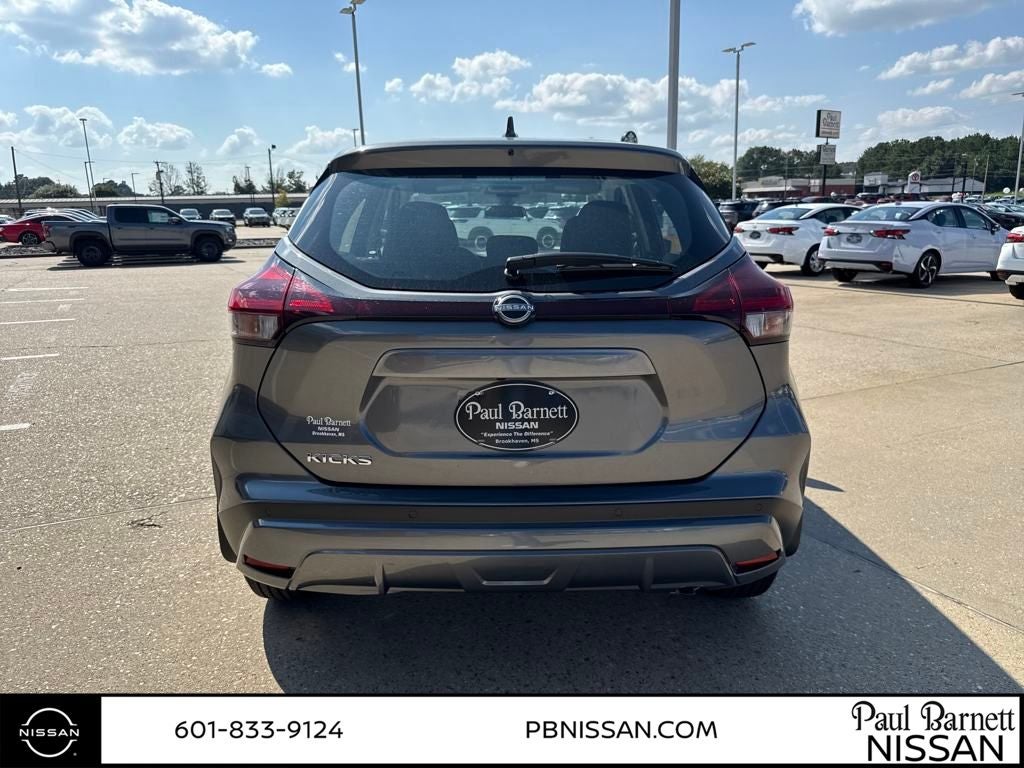 2025 Nissan Kicks Play S