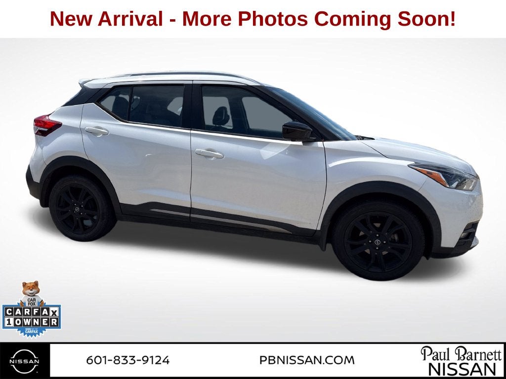 2020 Nissan Kicks SR