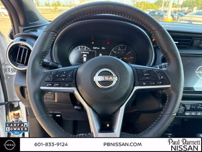 2022 Nissan Kicks SR