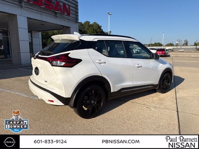 2022 Nissan Kicks SR