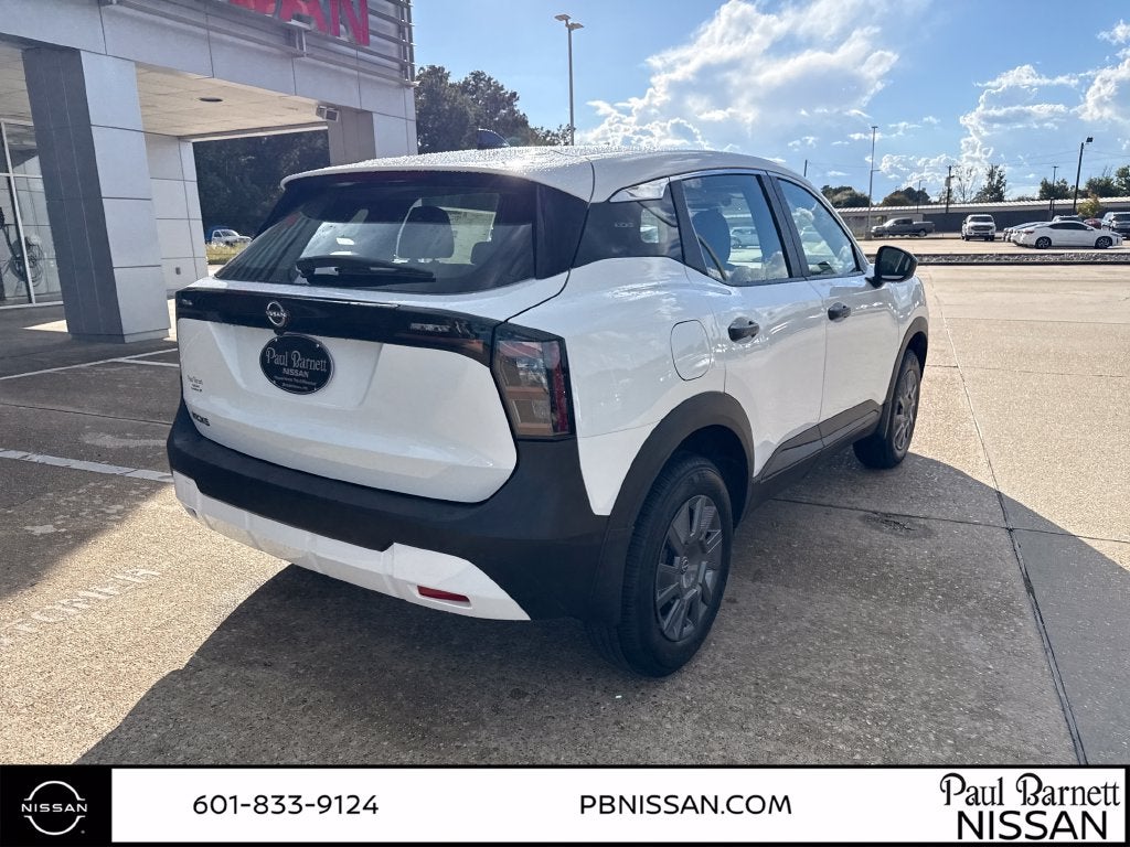 2027 Nissan Kicks S