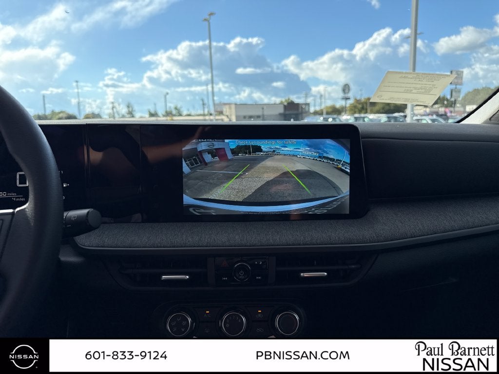 2027 Nissan Kicks S