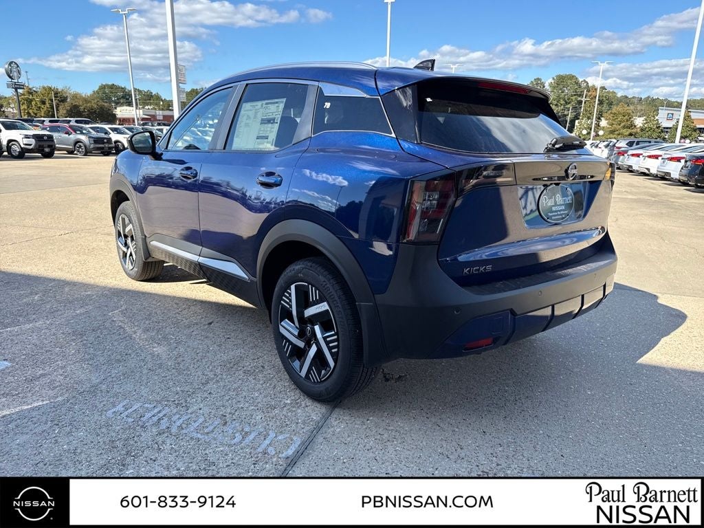 2026 Nissan Kicks SV