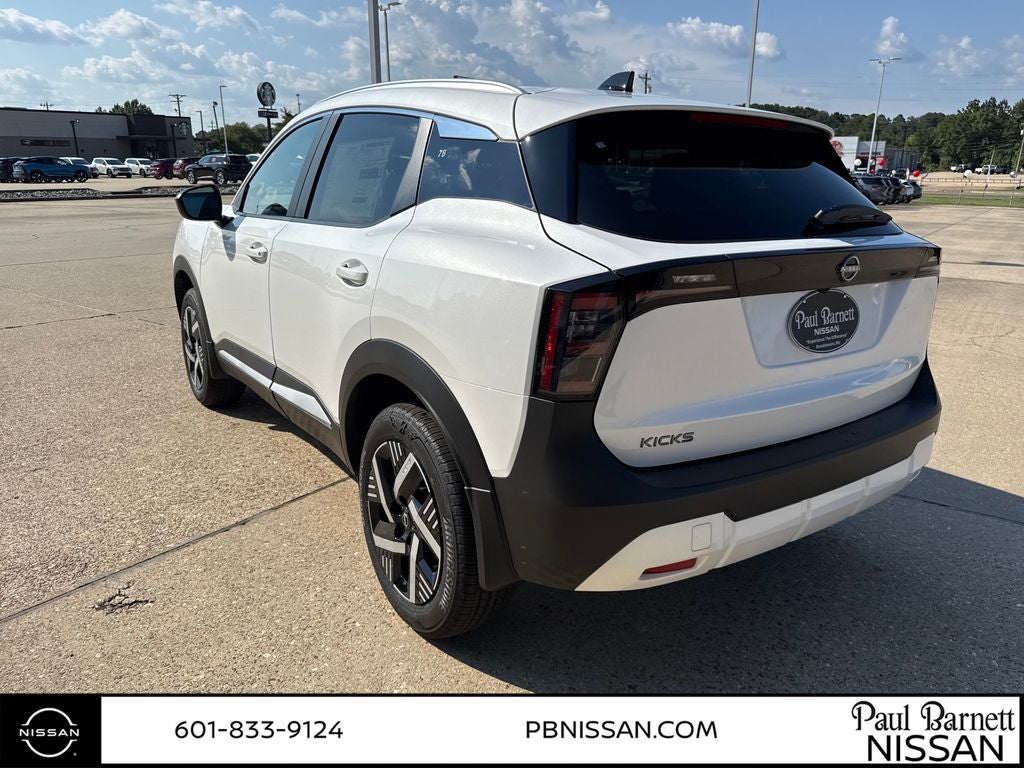 2027 Nissan Kicks SV