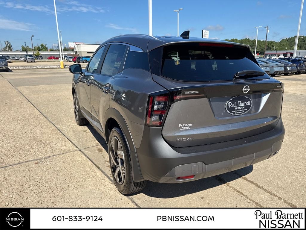 2027 Nissan Kicks SV