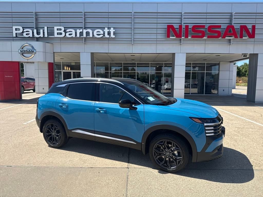 2025 Nissan Kicks SR