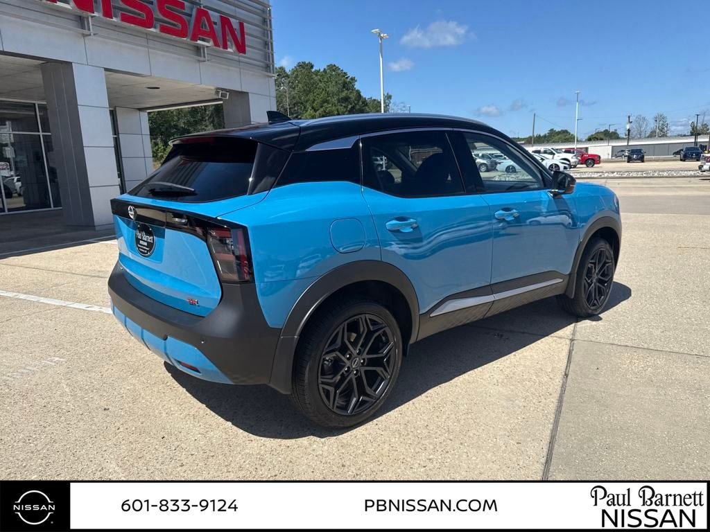 2025 Nissan Kicks SR