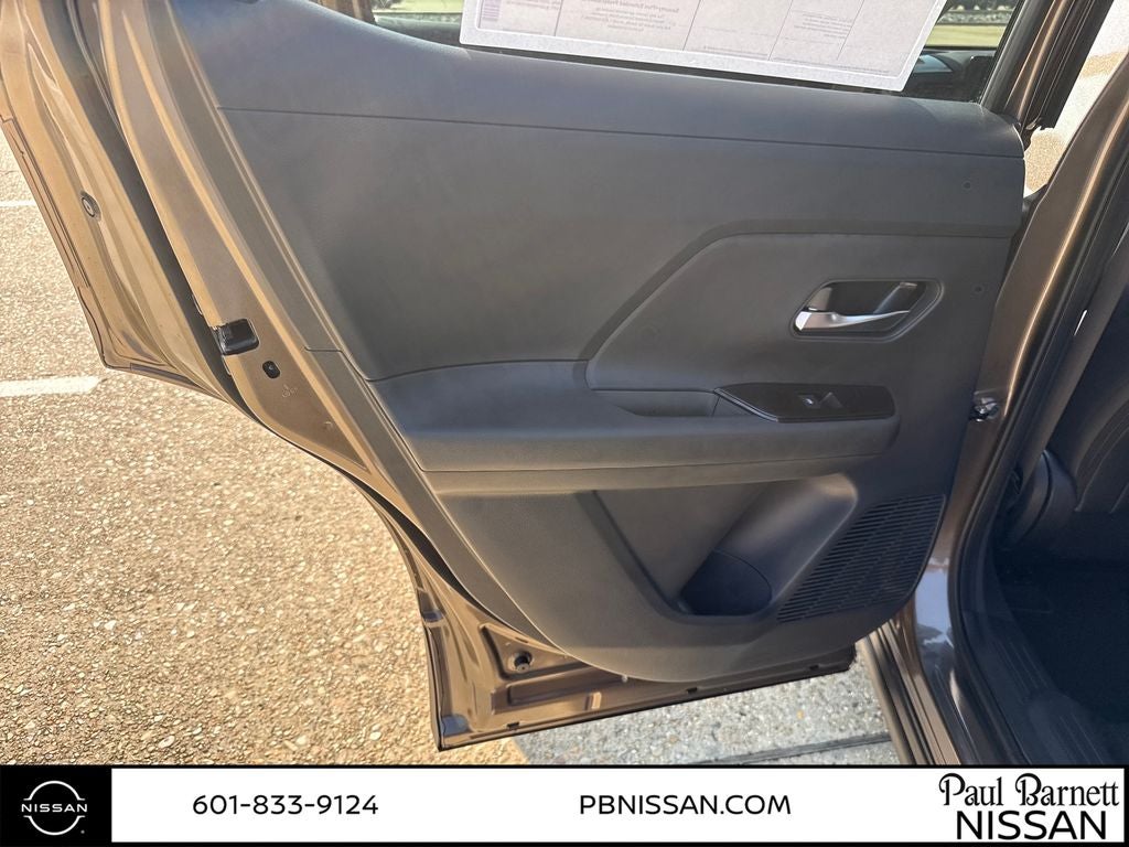 2027 Nissan Kicks SR