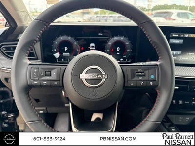 2025 Nissan Kicks SR