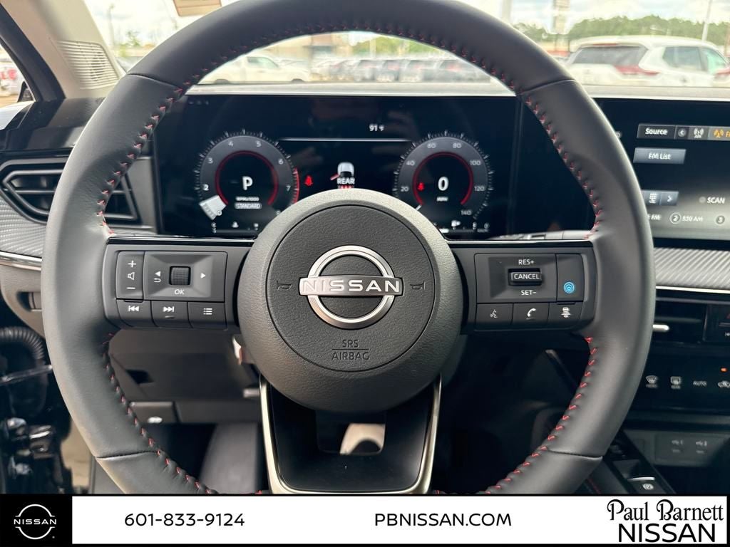 2025 Nissan Kicks SR