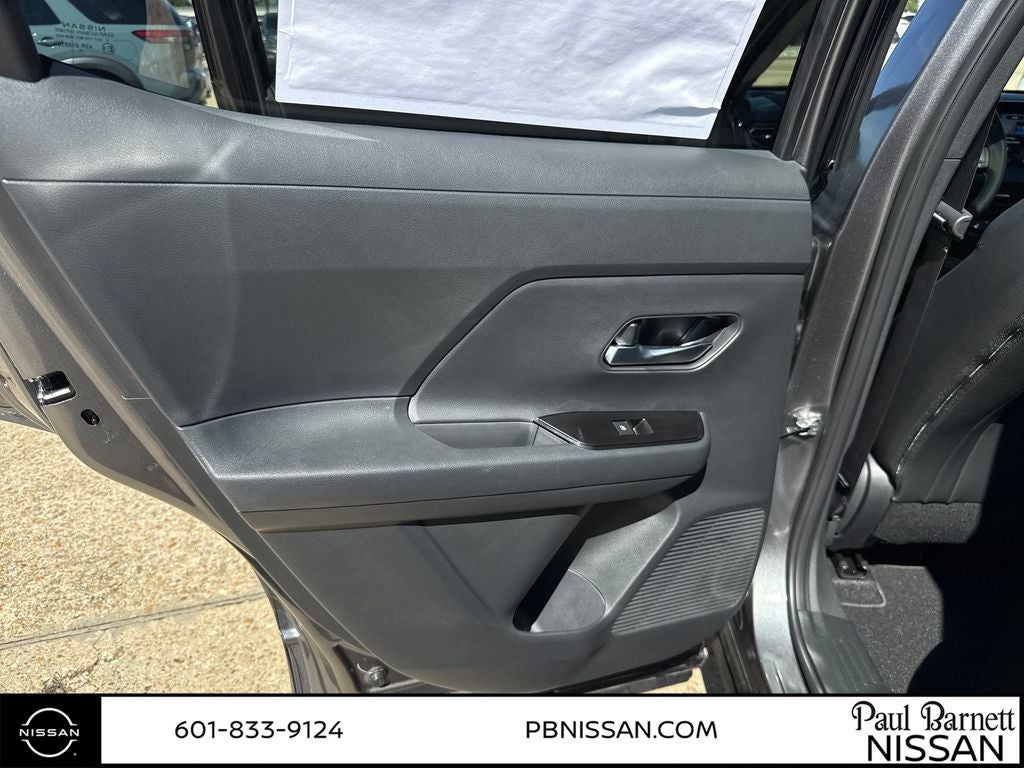 2027 Nissan Kicks SR