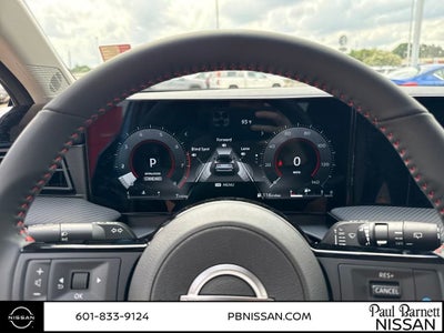 2025 Nissan Kicks SR