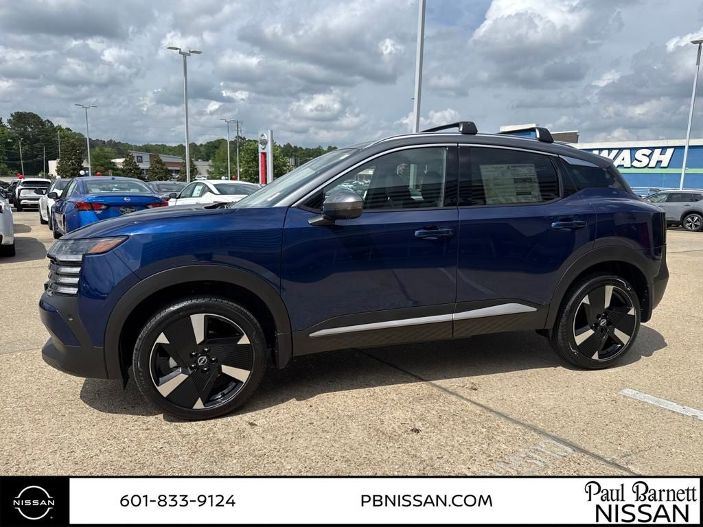 2025 Nissan Kicks SR