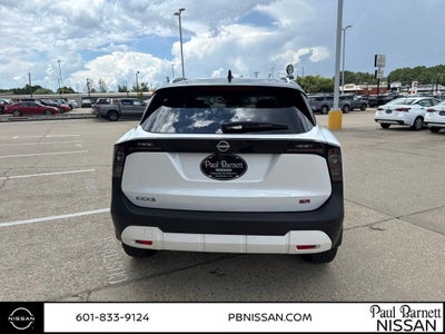 2025 Nissan Kicks SR