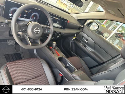 2025 Nissan Kicks SR