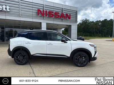 2025 Nissan Kicks SR