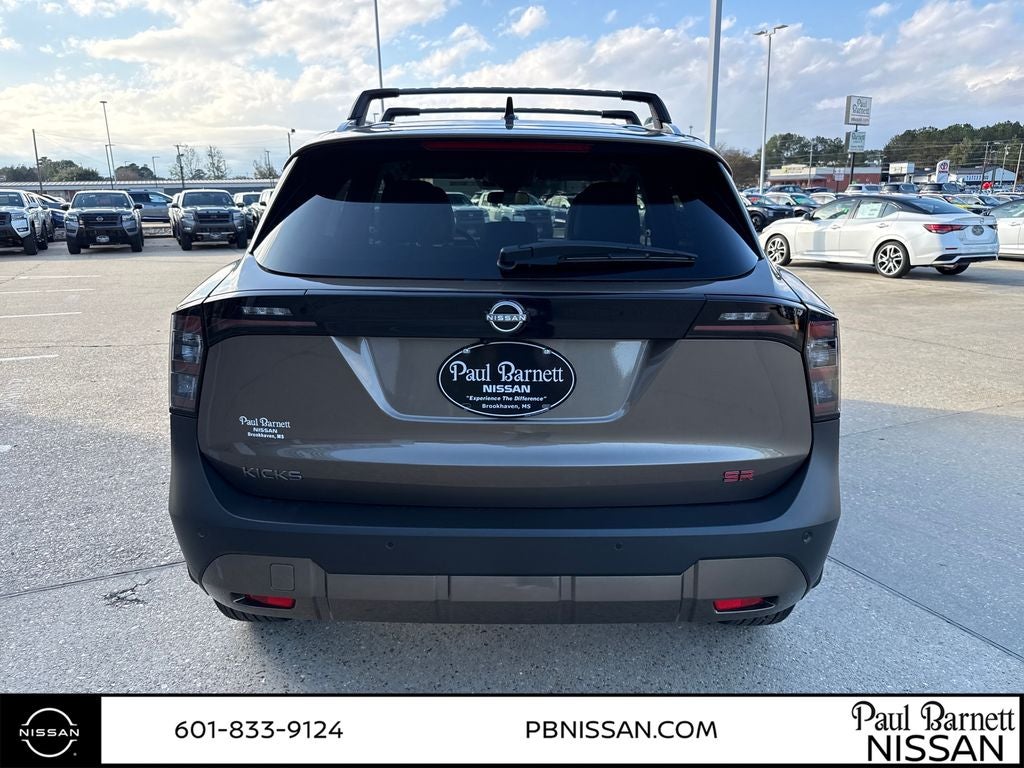 2026 Nissan Kicks SR