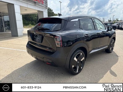 2025 Nissan Kicks SR
