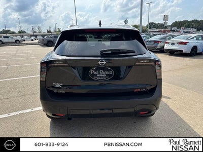 2025 Nissan Kicks SR